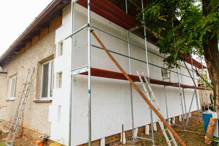 Rénovation énergétique à Bavilliers, par où commencer ?