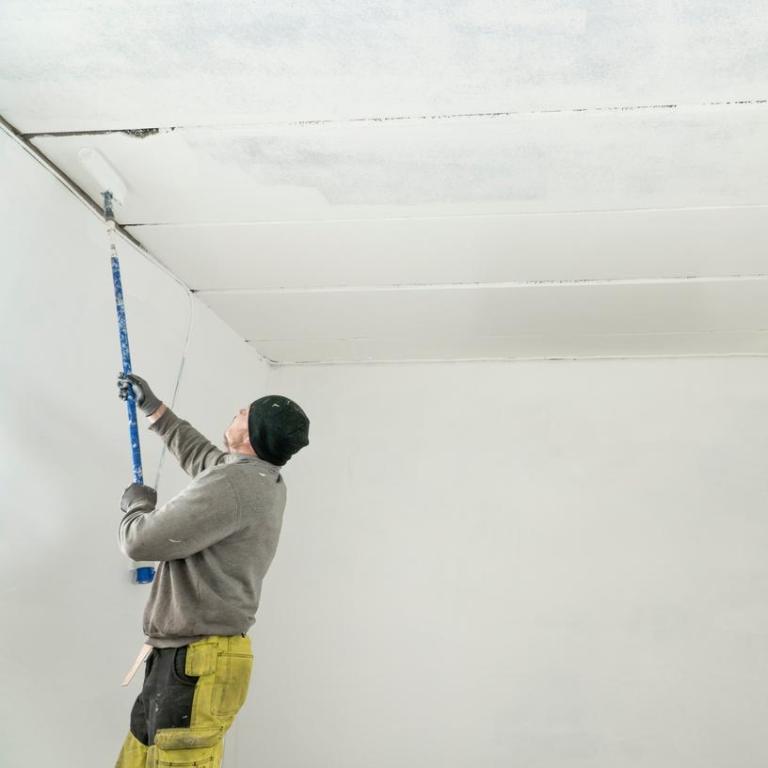 Peinture intérieure : une préparation des murs soignée près de Belfort